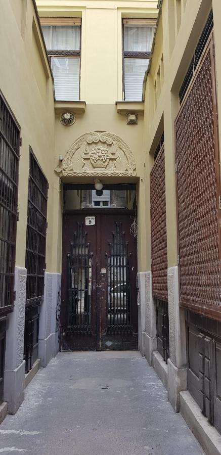 Basilica Suites Budapeste Exterior foto